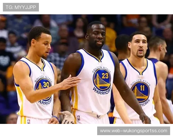 拉里·伯德多面手表现超越同代中锋，助力球队多次关键胜利